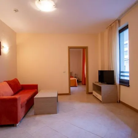 Great With One Bedroom In Royal Sun Apartment *
